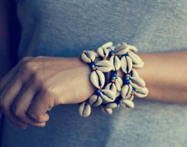 Cowrie shell bracelet