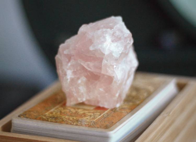 Rose quartz crystal